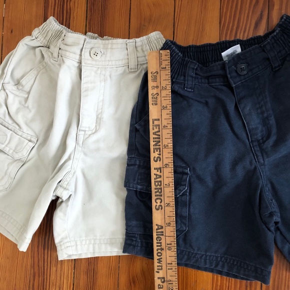 GAP Short Sleeve Shirt and Shorts Sets (lot of 2) - Picture 8 of 9